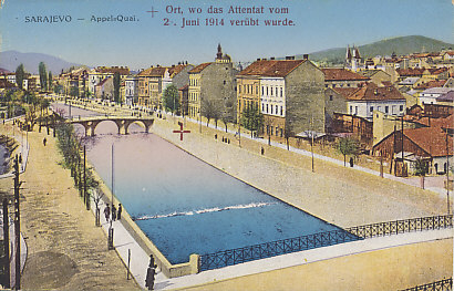 Postcard of Sarajevo, Bosnia-Herzegovina, showing Appel Quay and the Lateiner bridge at the intersection where Archduke Franz Ferdinand and his wife Sophia were shot and killed by Gavrilo Princip on June 28, 1914. The card is field postmarked by a Landstrumm Infantry Regiment, with a message dated July 3, 1915.
Text:
+ Ort, wo das Attentat vom 2[8] Juni 1914 verübt wurde.
Sarajevo - Appel Quay
Spot where the assassination was perpetrated on June 28, 1914.