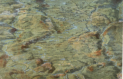 Relief map postcard of the battle front between the Meuse and Moselle Rivers, including Verdun, Nancy, and the Woevre plain. Forts Douaumont and Vaux can be made out east of Verdun, target of the 1916 German siege. St. Mihiel is to the west, south of Verdun. The Argonne is in the upper left, west of Verdun.
Text, reverse:
Reliefkarte des Kampfgebietes zwischen Maas & Mosel
Relief map of the combat area between Maas & Mosel
